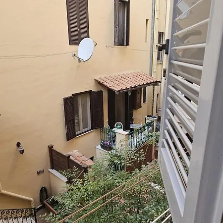 Casa Capponi - A San Pietro Apartment Rome