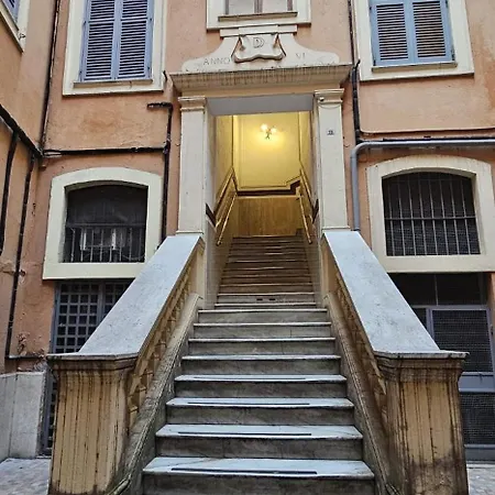 Casa Capponi - A San Pietro Apartment
